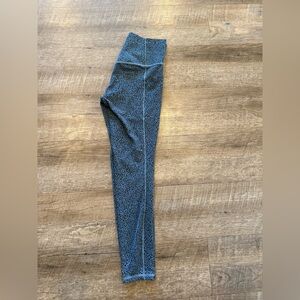 Athleta stash pocket salutations